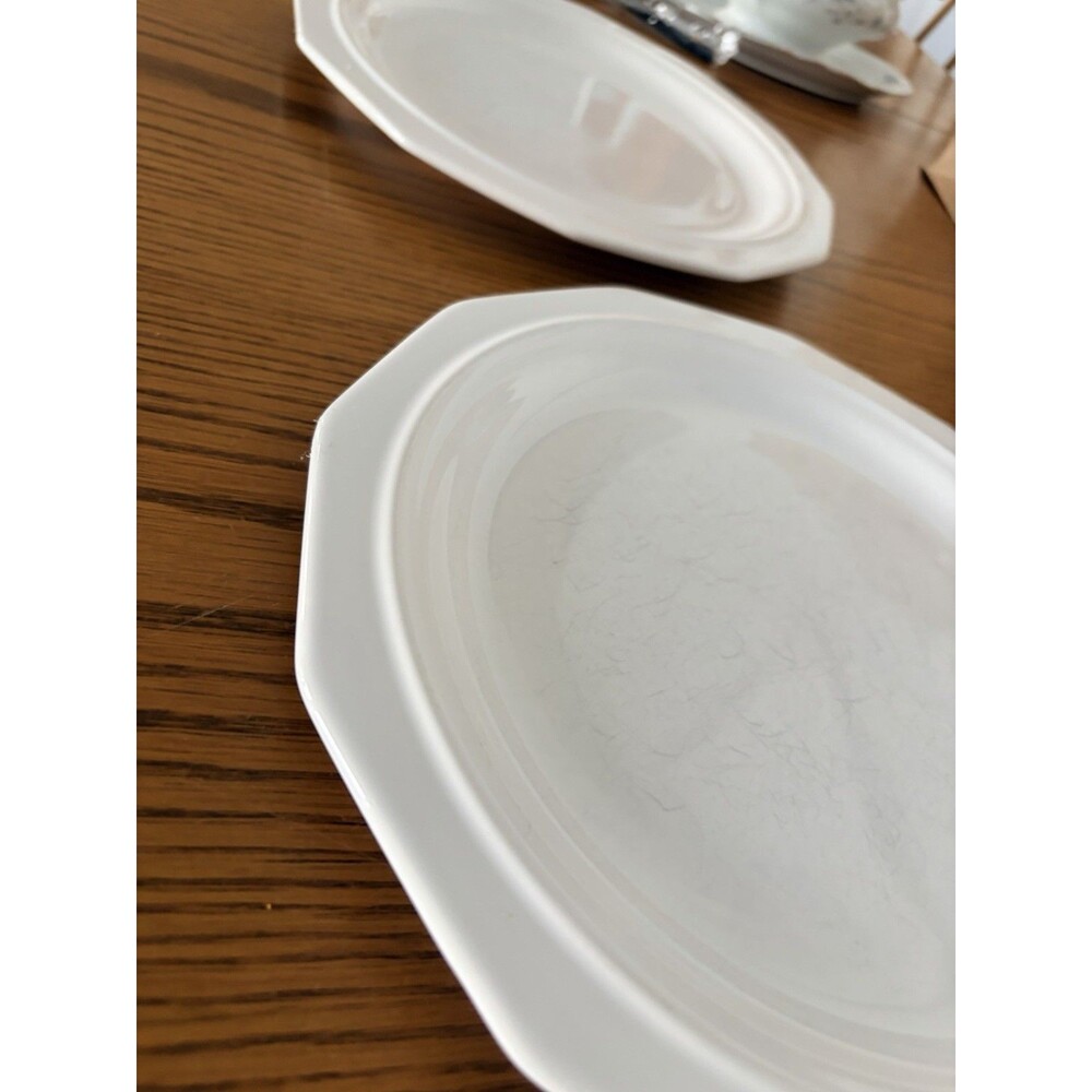 PFALTZGRAFF HERITAGE WHITE 10”Dinner Plates USA - Set Of  2 - Picture 4 of 5